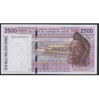 Западные Африканские Штаты Буркина Фасо 2500 франков 1992 года, РЕДКИЕ (Western African States (Burkina Faso) 2500 francs 1992) P313Ca: UNC 