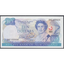 Новая Зеландия 10 долларов 1990 год (New Zealand 100 dollars 1990) P 176: UNC