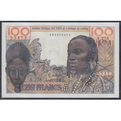 Кот-д'Ивуар 100 франков без даты (Cote d'Ivoire 100 francs not dated) P 101Ag: UNC