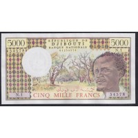 Джибути 5000 франков (1979-2002), РЕДКИЕ (Djibouti 5000 francs (1979-2002)) P 38a: UNC--(Без перегибов, загибов и заломов)