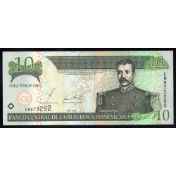 Доминиканская Республика 10 песо 2002 (DOMINICAN REPUBLIC 10 Pesos 2002) P 168b : UNC